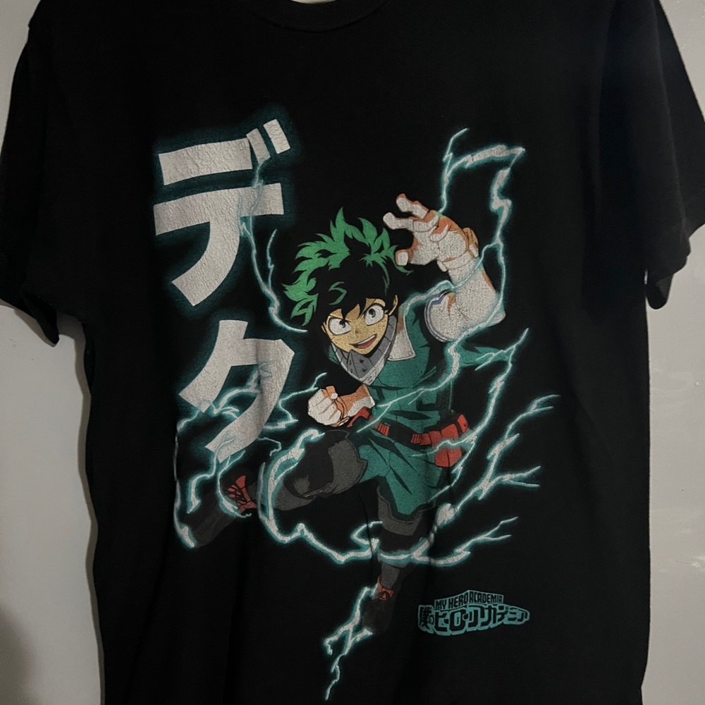 Black and Green Anime Graphic Short Sleeve Tee  4